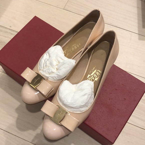 Ferragamo Ballet Shoes US 5 beige - Picture 2 of 6